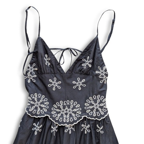 Zara Black Embroidered Tie-Back Midi Dress XS - Picture 6 of 10